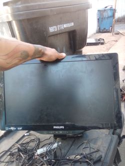 20 inch Philips tv with antenna and hdmi