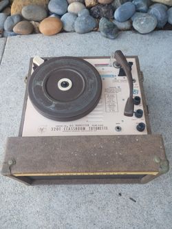 Record Player needles new kneel