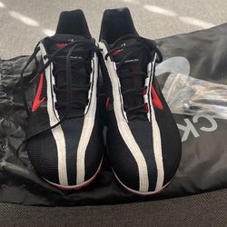 Nike Track Shoe
