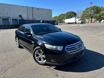 2016 Ford Taurus