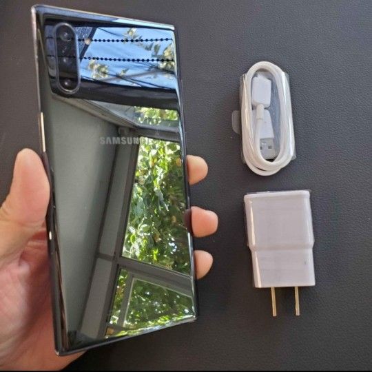 SAMSUNG Galaxy Note 10+, 256GB, Factory Unlocked, Excellent Condition, LIKE NEW.