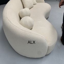 Brand New Living Room Set Sofa And Loveseat -