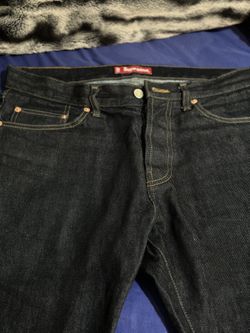 Supreme Jeans