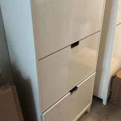 2 Shoe Storage Cabinets 