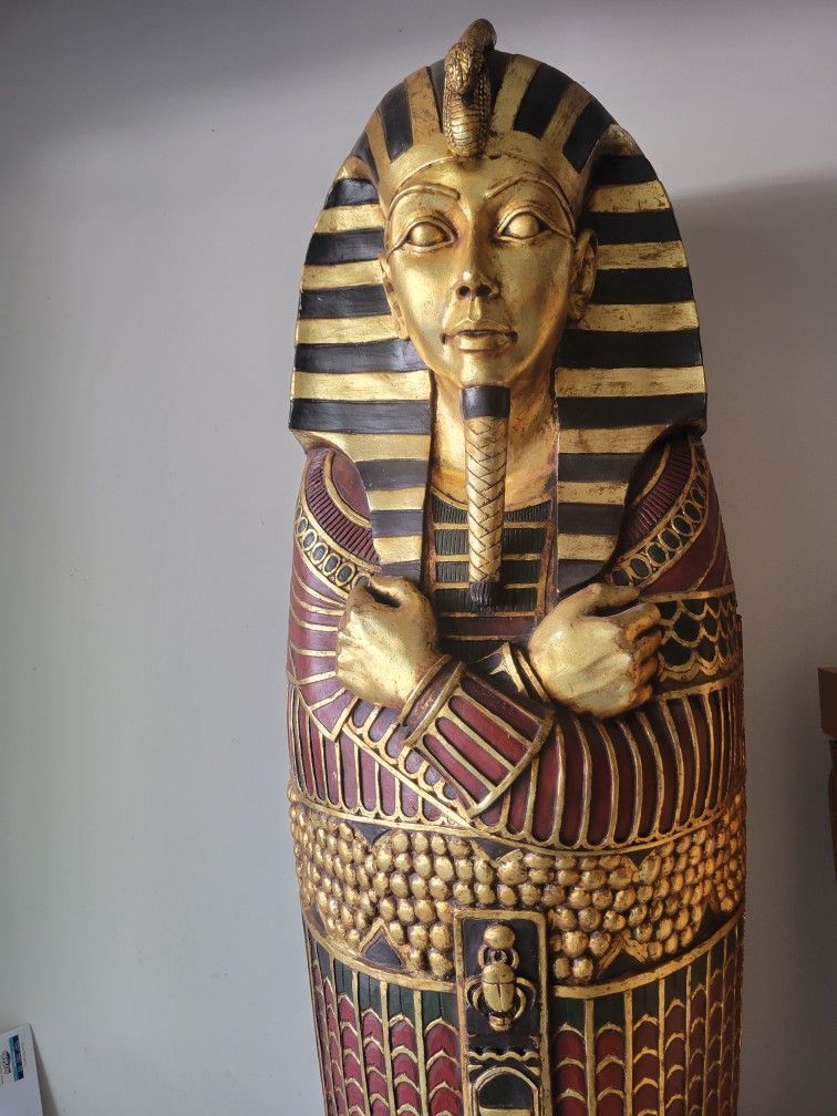 6 Ft Sarcophagus Bookcase