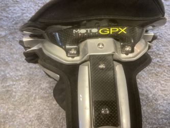Neck Brace Leatt Brace