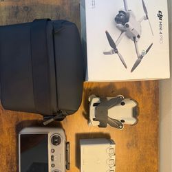 DJI - Mini 4 Pro Fly More Combo Plus Drone and RC 2 Remote Control with Built-in Screen