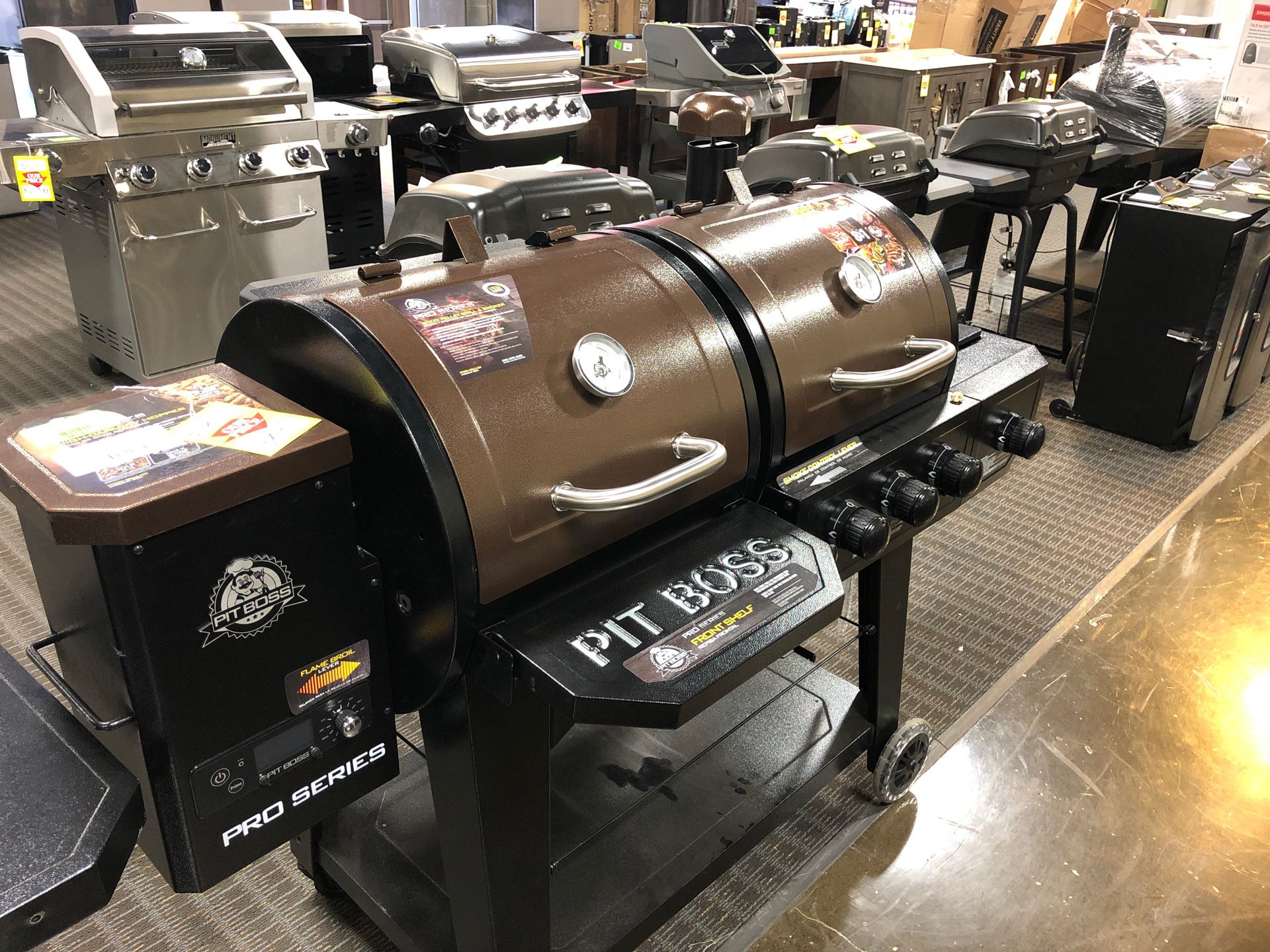 Brand New Pit Boss Wood Pellet Smoker Grill with Gas Combo