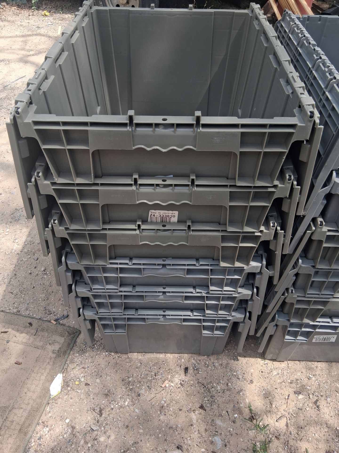 Storage bins