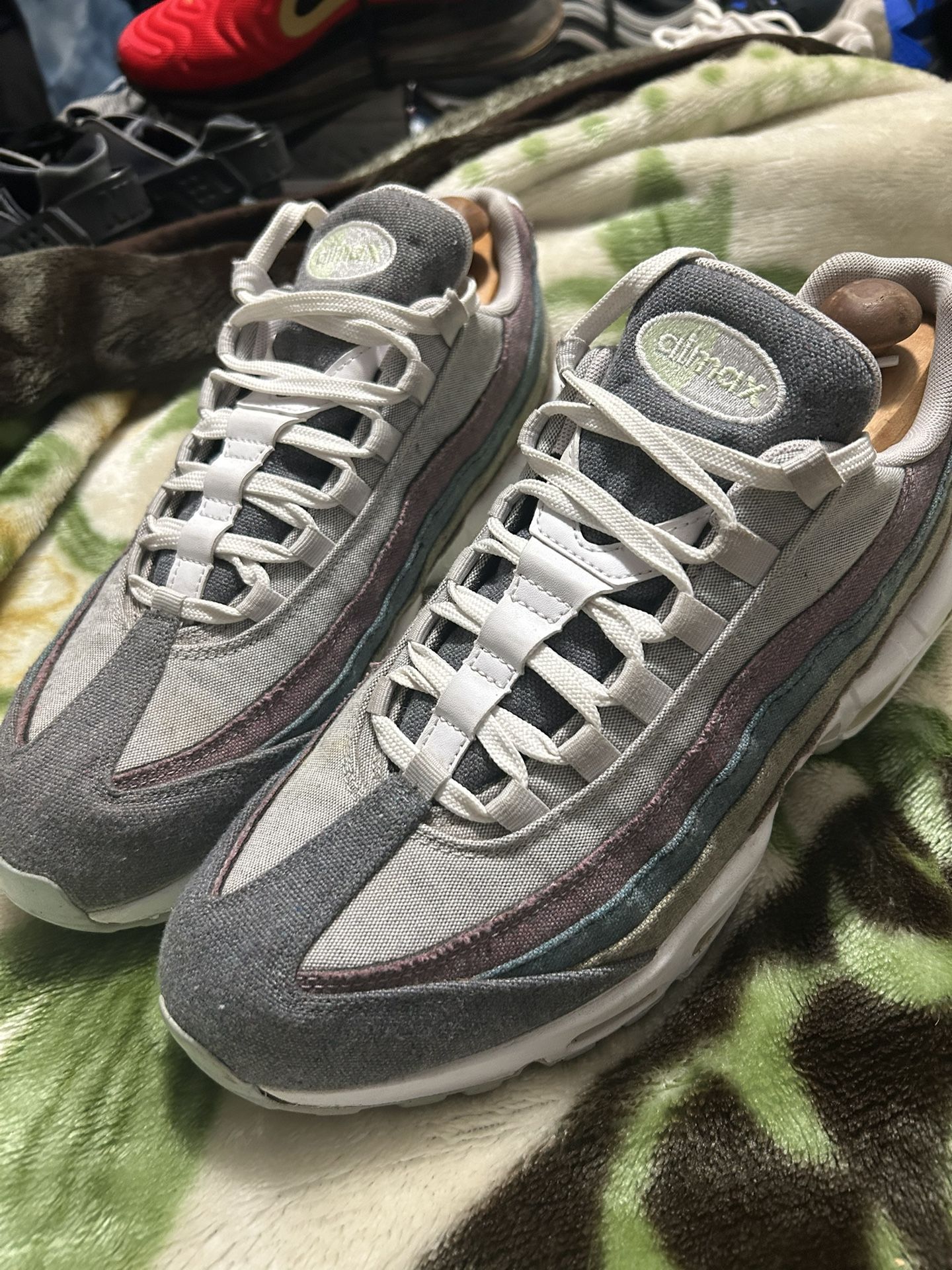 Nike Air Max Recycled Canvas Pack Men’s Size 11.5 Athletic Shoes ( New )