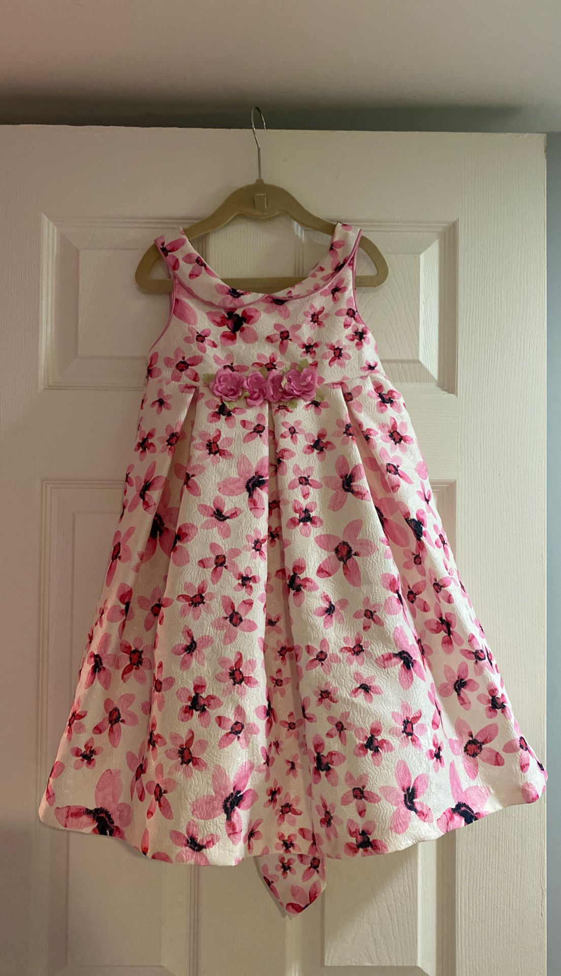 Little girls gown dress - floral print pink flowers - size 5 - Pippa & Julie