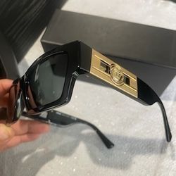 Sunglasses 