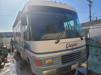1995 National Dolphin RV