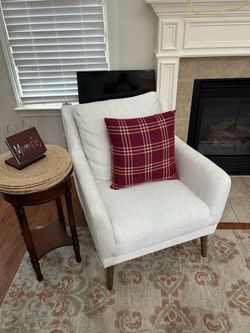 Pair of Light Gray Upholstered Accent Chairs
