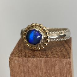 14k Gold 925 Sterling Silver Oval Blue Opal.85 Ctw Band Ring Sz 6 Thailand CNA