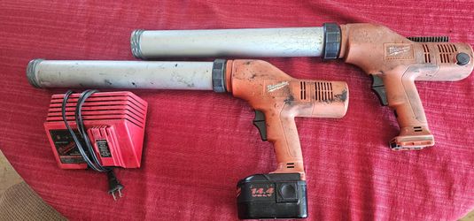 Electric Milwaukee caulking gun Auto Glass