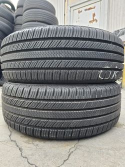 (2) 225 55 19 Yokohama Tires 