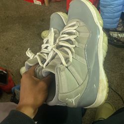 Jordan 11 Wolf Grey Sz 9