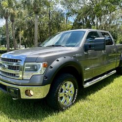 2014 FORD F150 XLT 