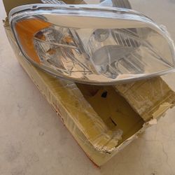 Right Head Light Chevy Aveo 