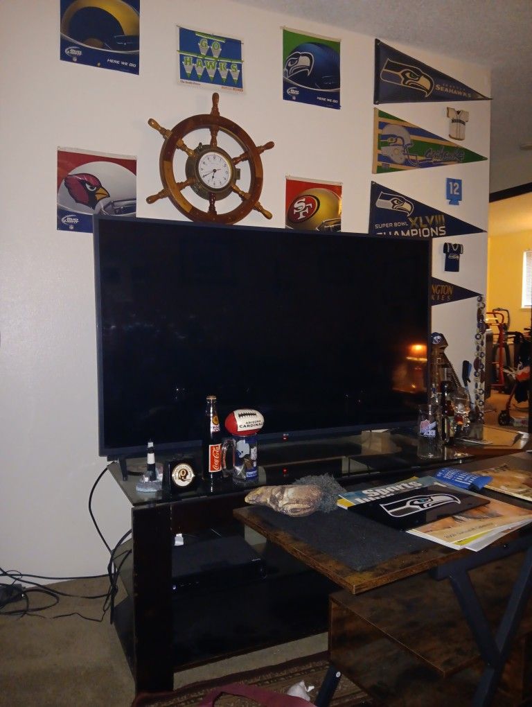 Estate Sale Furniture And Electronics