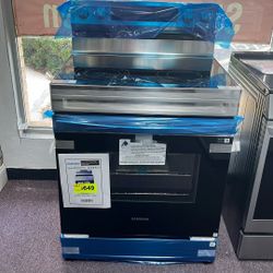 Stove Stainless Steel New Open Box 