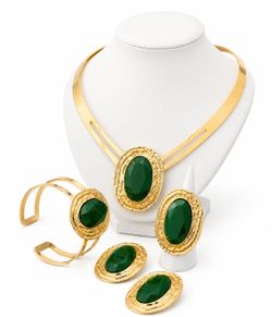 Emerald Royale Luxury Jewelry Set