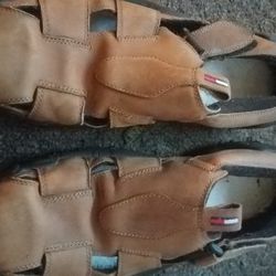 Tommy Hilfiger Brand Good Condition Size 11 1/2 Size $10.00