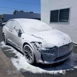 🧼🚗💦
