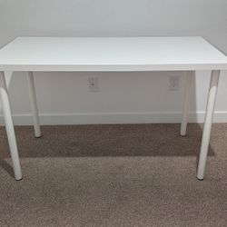 IKEA LAGKAPTEN / ADILS Desk $45