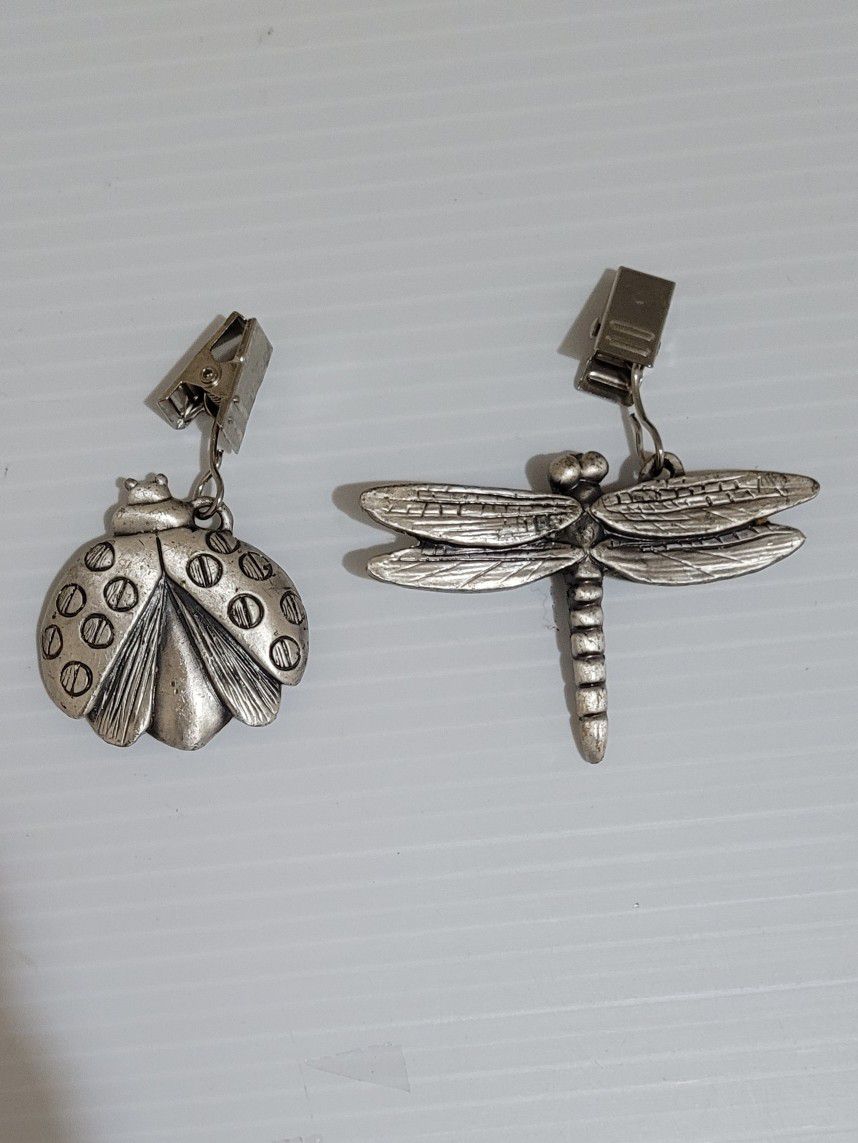 Vintage Pewter ladybug and dragon-fly pendant, silver tone clip on A26.

