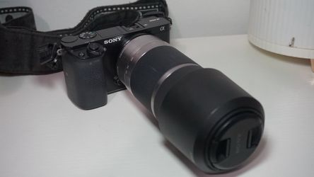 Sony alpha 6000 good condition