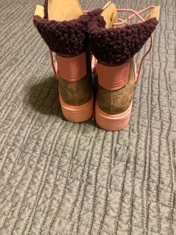 Coach boots