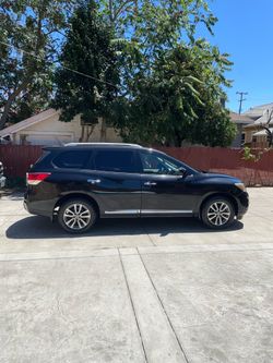 2016 Nissan Pathfinder