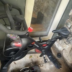 Peleton Bike Exercycle Exercise Bike