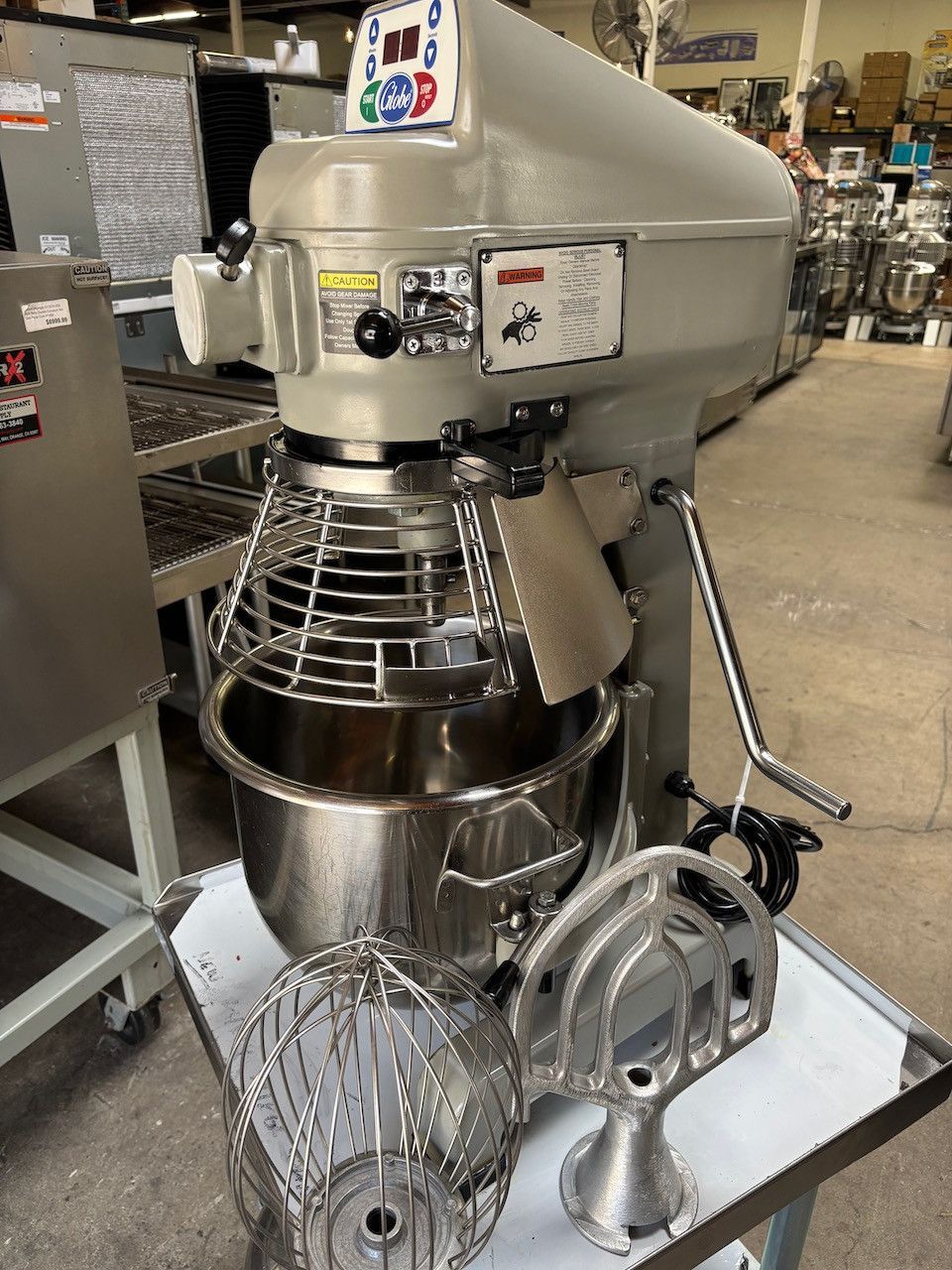 20 Quart Mixer Globe SP20 Qt Counter Top Bakery Dough 115V #3321