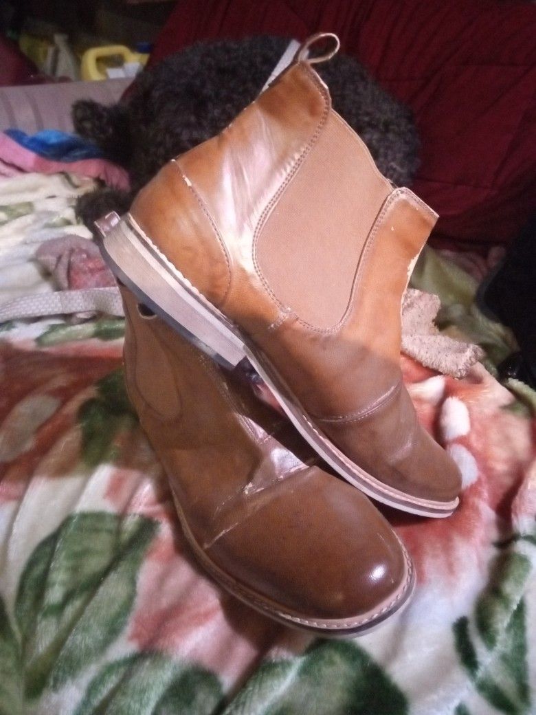 men's shoes. 12-13