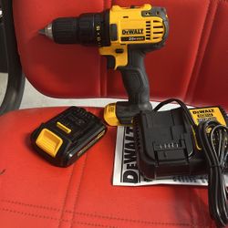 DEWALT 20-Volt MAX Lithium-Ion Cordless Compact Drill/Driver New/Nuevo