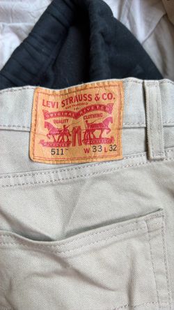 Levi Jeans 33/32 Beige 20$