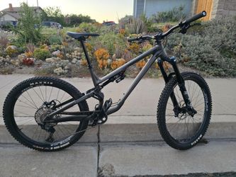 Commencal Meta SX V4