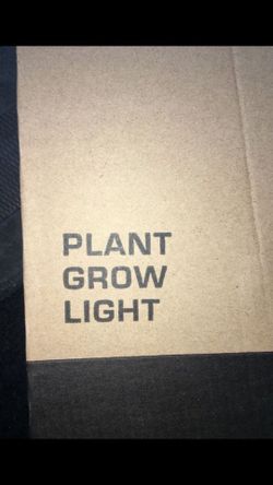 Plant Grow Light 💡 ( Brand New ) 25$