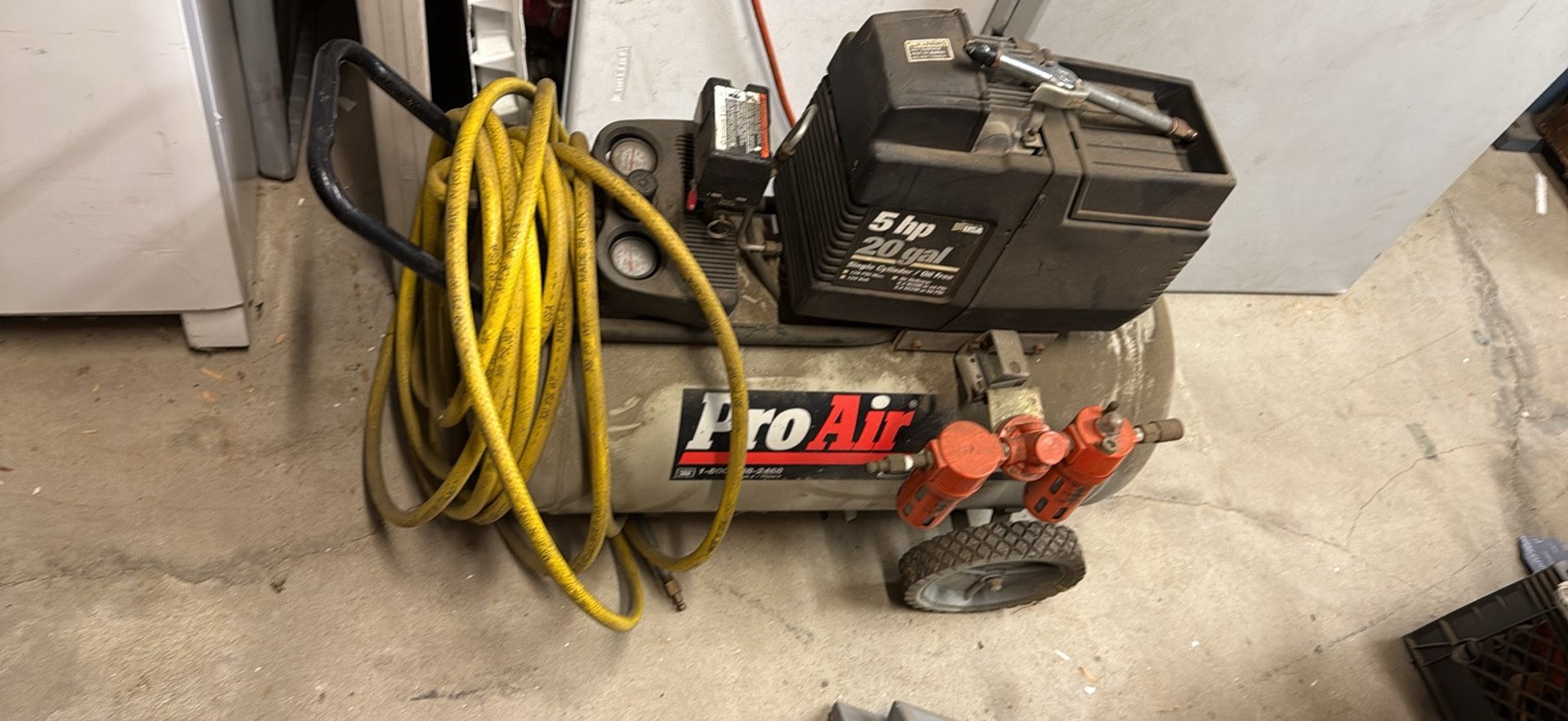 Air Compressor 