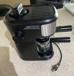 Mr. Coffee 4-Shot Steam Espresso, Cappuccino, and Latte Maker Black