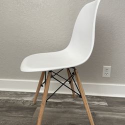 White Desk Chair