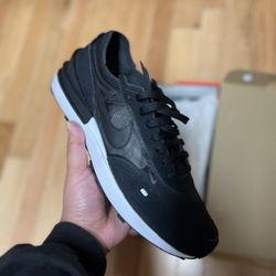 NIKE WAFFLE ONE SNEAKER BRAND NEW