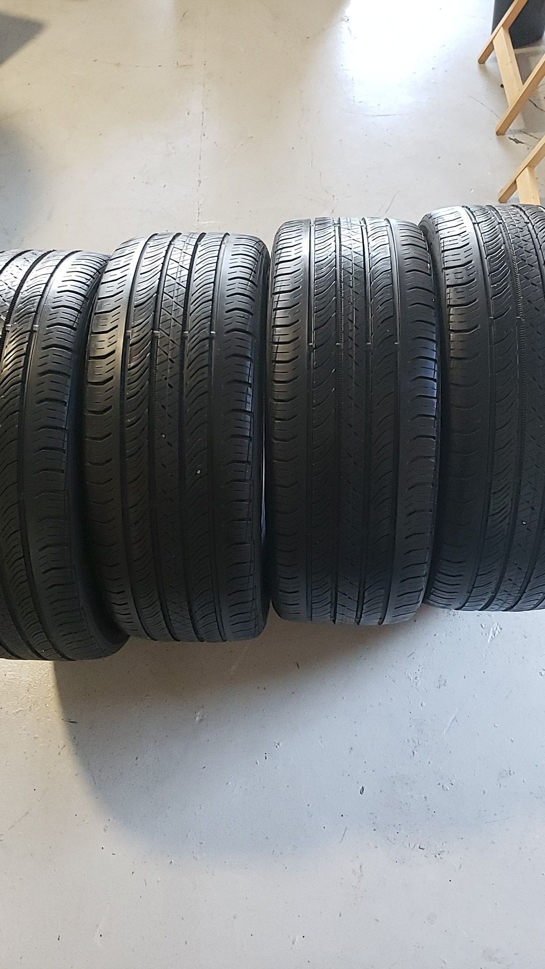 Continental in good condition 4 tires 225 45 17 70% tread