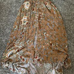 Size Small Skirt (very Adjustable With Elastic Waist)