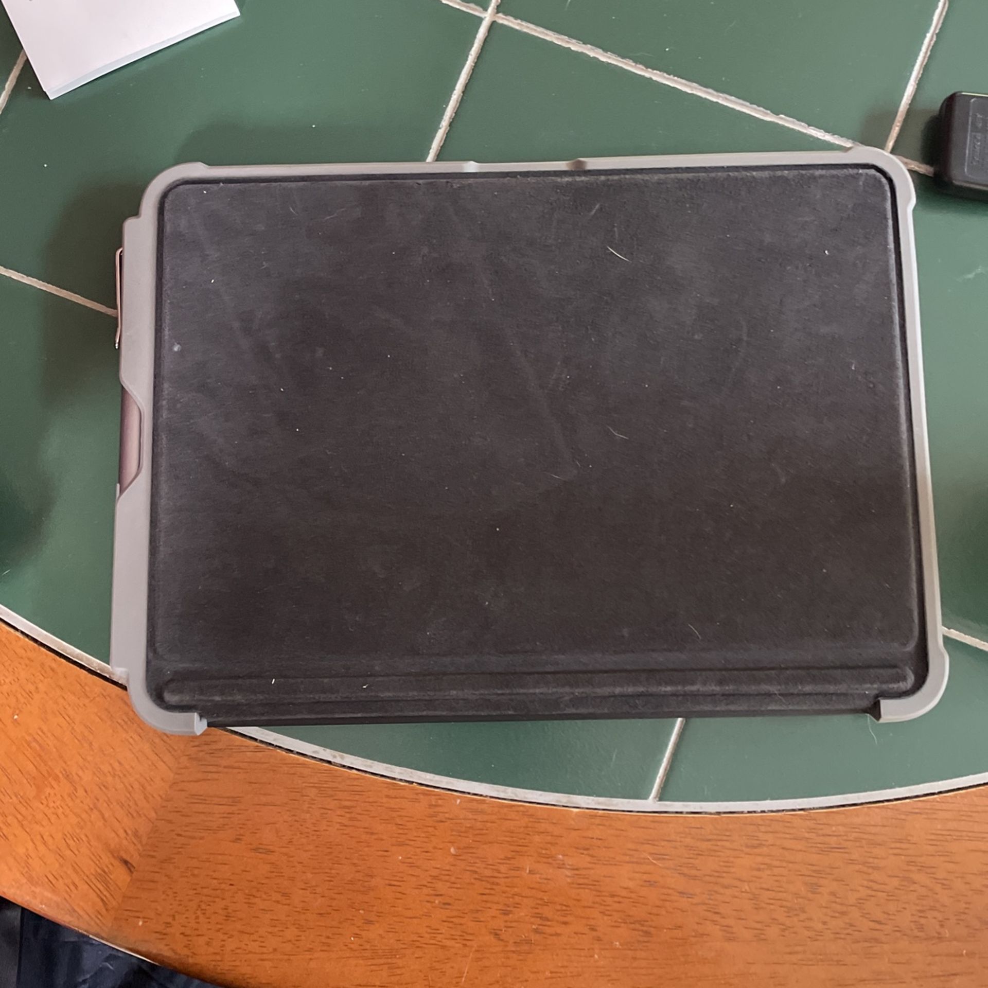 Surface Go 2 With Keyboard And Pen