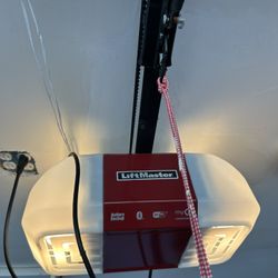 Lift Master Garage Door Opener
