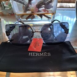 Sunglasses 😎 